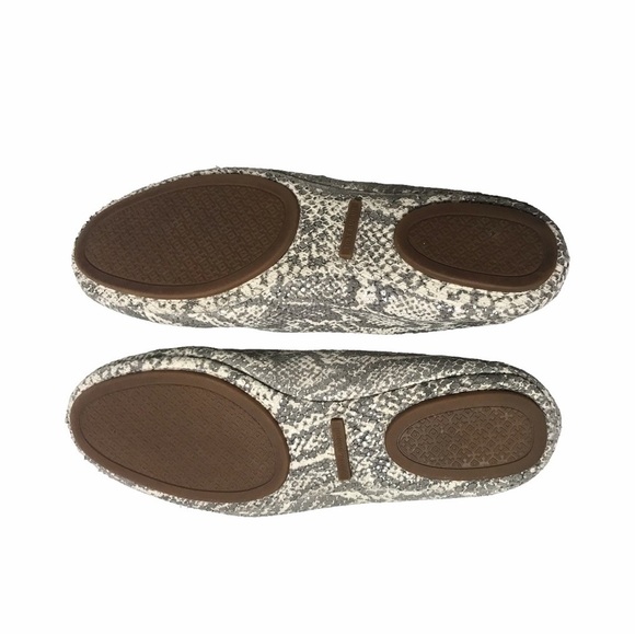 Tory Burch Roccia Travel Flats in Sparkling Snakeskin Size 7 - Picture 8 of 13